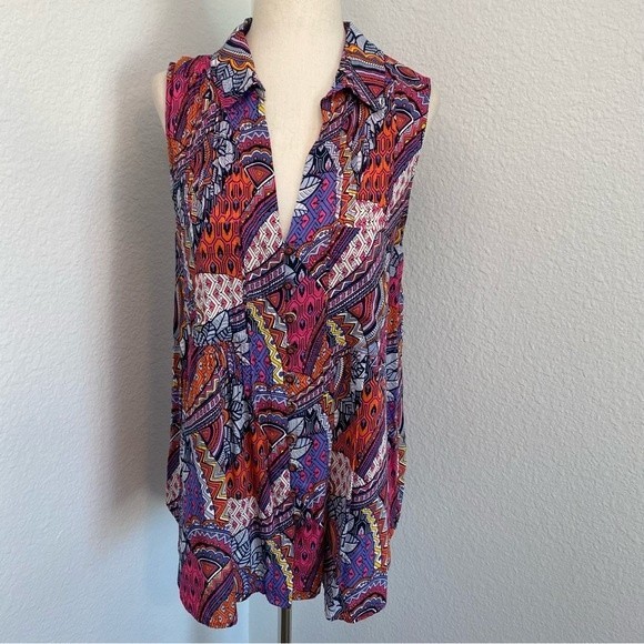 Anthropolotie Maeve Whimsical Pintuck Sleeveless Colorful Button Top Size L - Picture 2 of 8